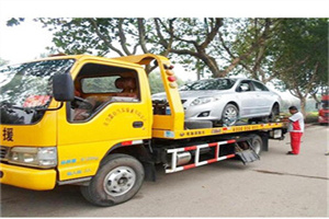 羊坊路附近24小时汽车拖车服务热线