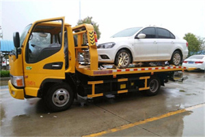 羊坊路附近拖车救援24小时服务热线
